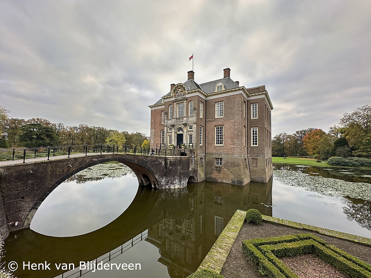 Kasteel Middachten2
