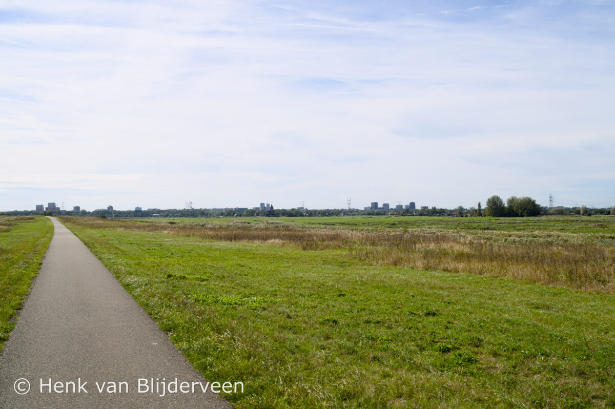 Fietsen over voormalige vuilstort